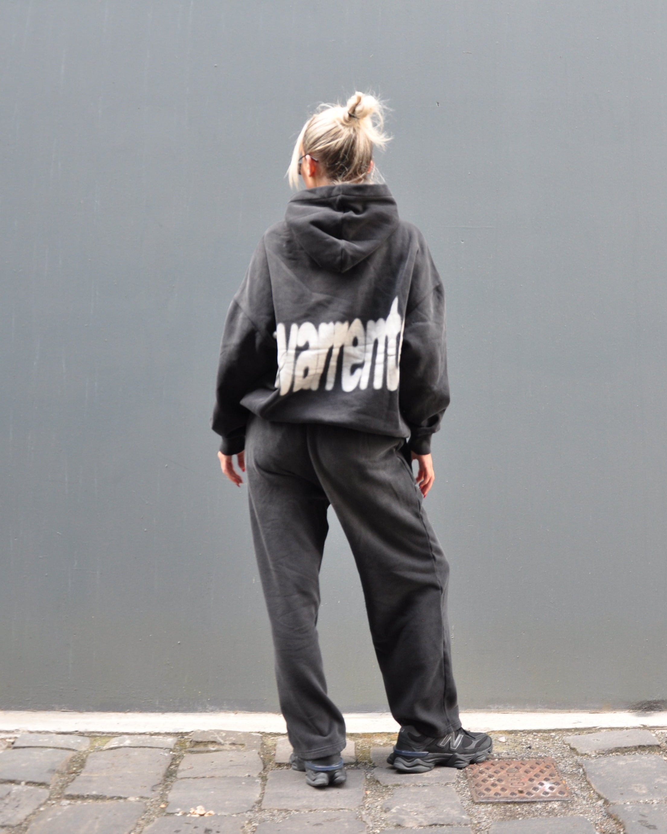 001 HOODIE