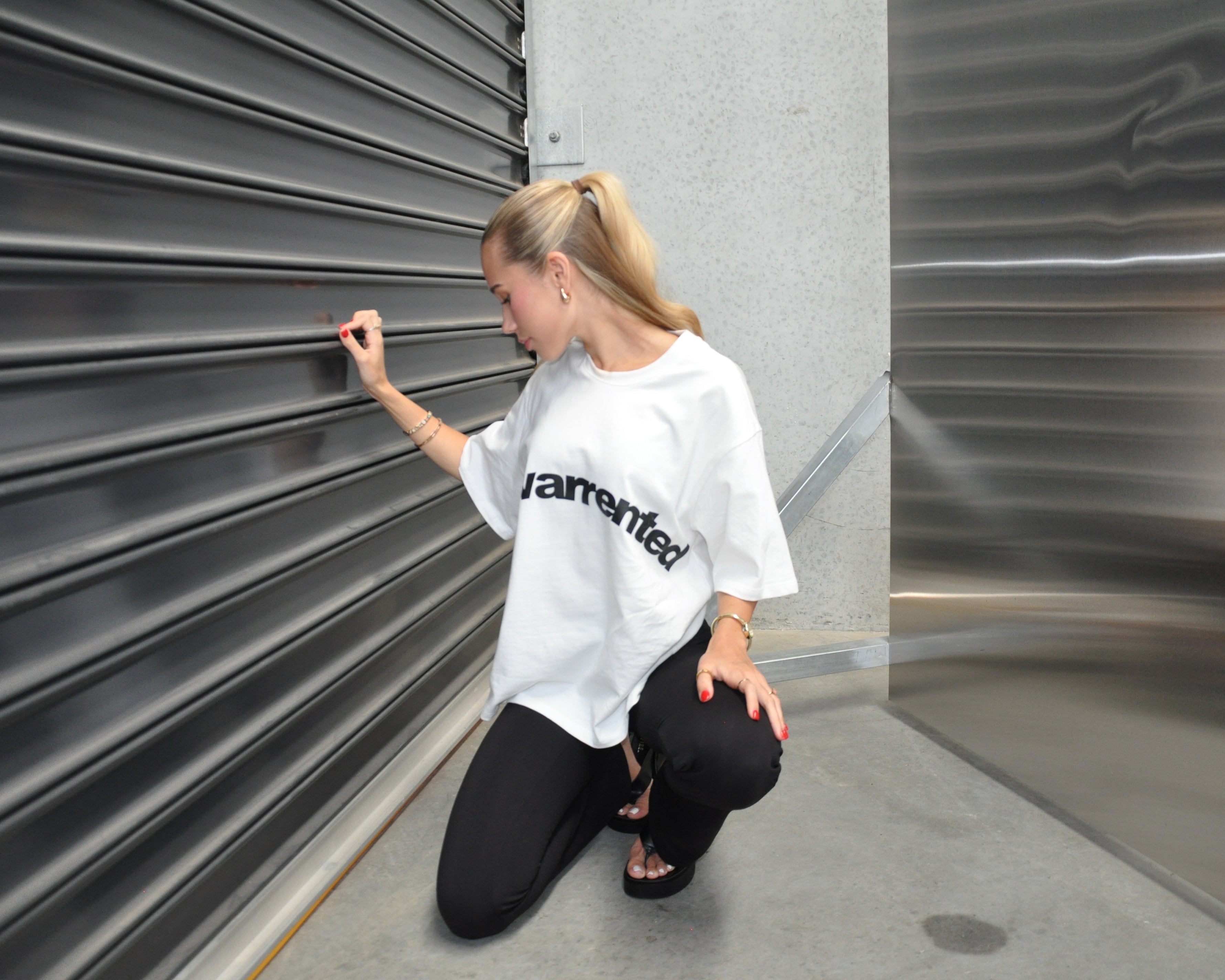 002 TEE - WHITE